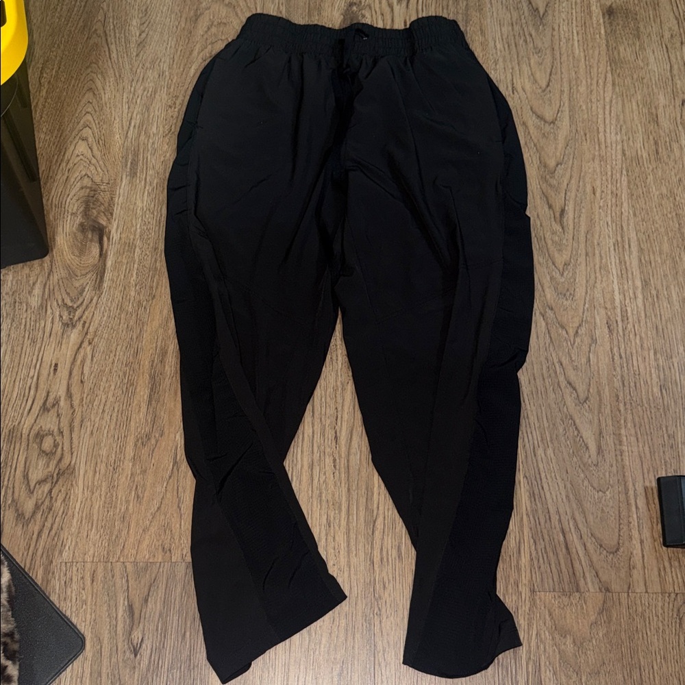 Layer 8 Quick-Dry Black Pants